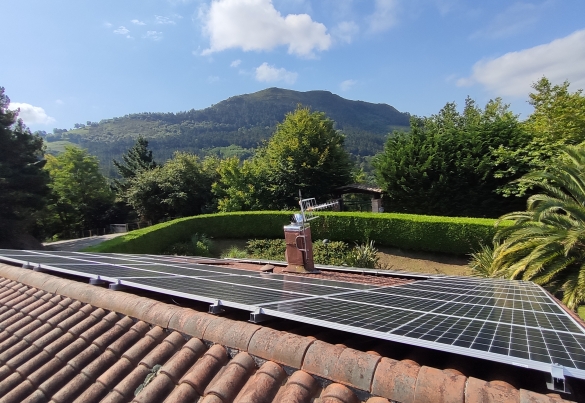 Instalación fotovoltaica de autoconsumo con baterías